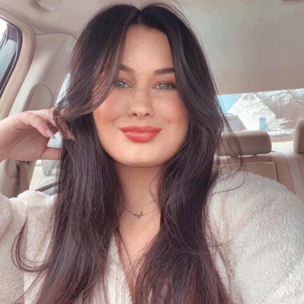 Meet your Posher, Martika
